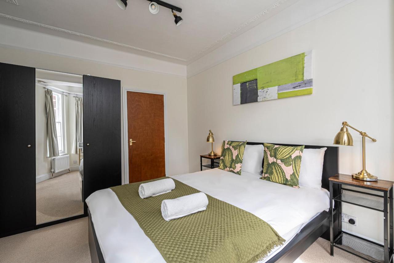 Beautiful 3 Bedroom Apartment Near Marble Arch And Oxford Street London Exterior foto